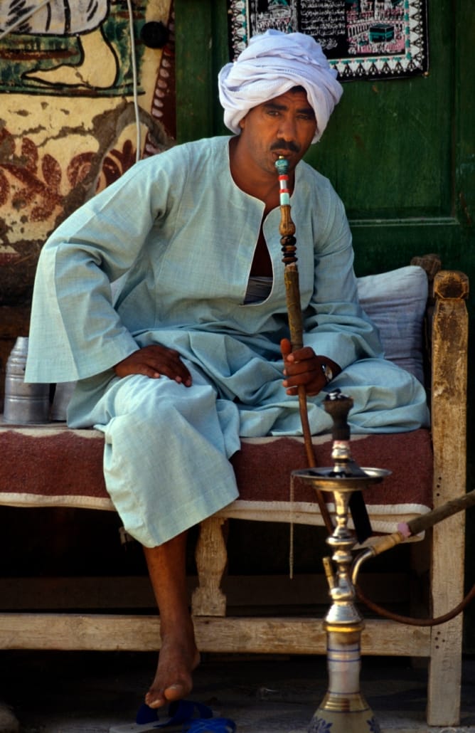 Mann, Wasserpfeife, Kaftan, Turban