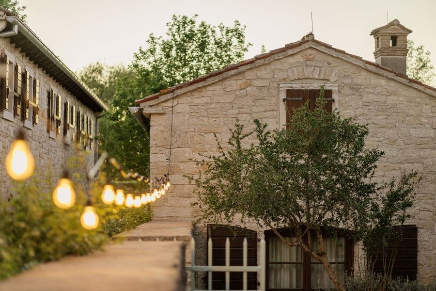 Meneghetti_Exterior2