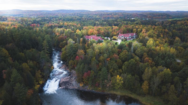 ferntouristik_Le Baluchon Éco-Villégiature_Anlage von oben