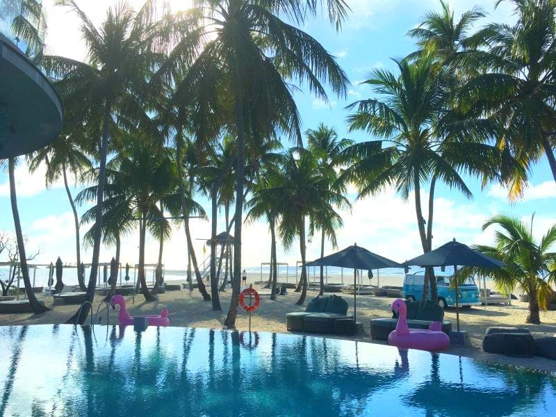 ferntouristik_unterwegs_Malediven_Finolhu_Strand-2