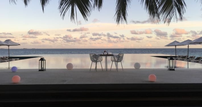 ferntouristik_unterwegs_Malediven_Huvafen-Fushi-Maldives_Dinner-for-two-1