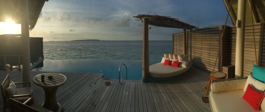 ferntouristik_unterwegs_Malediven_Milaidhoo-Island_Wasservilla