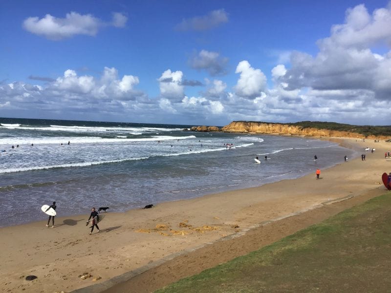 ferntouristik_unterwegs_Phillip-Island_Surfer