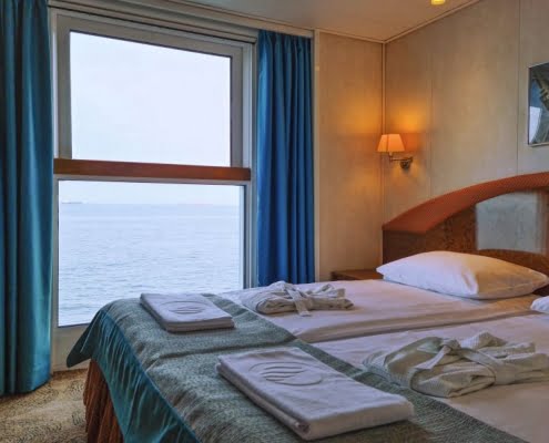 ms_hamburg_2bett_infinity_balkon_01